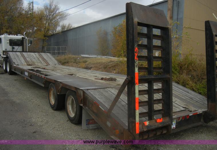image for item D4658 2002 Pitts 35 ton lowboy trailer