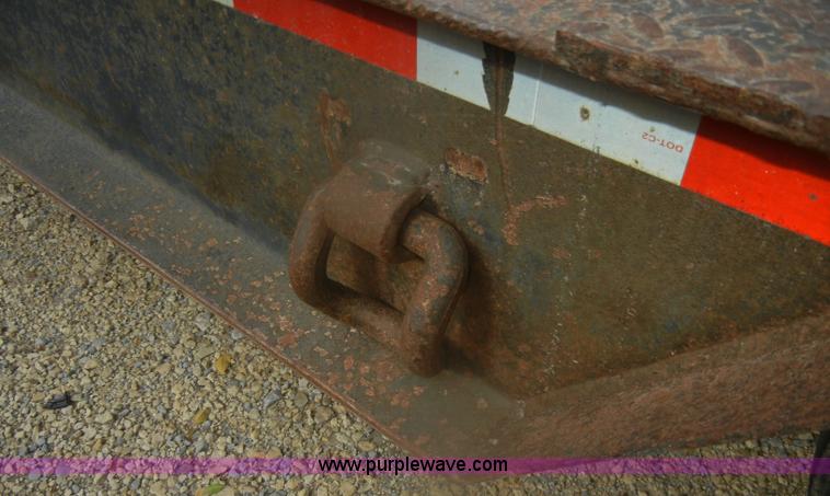 image for item D4658 2002 Pitts 35 ton lowboy trailer