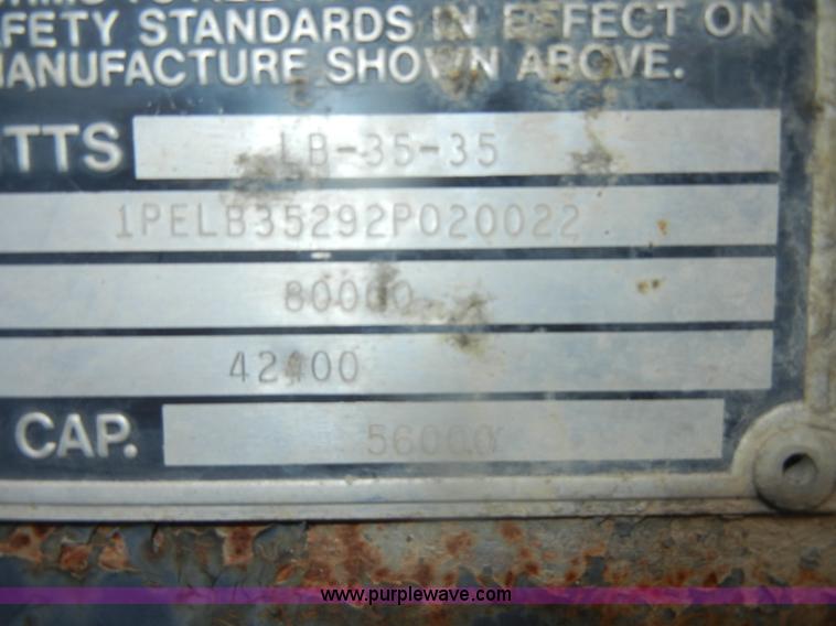 image for item D4658 2002 Pitts 35 ton lowboy trailer