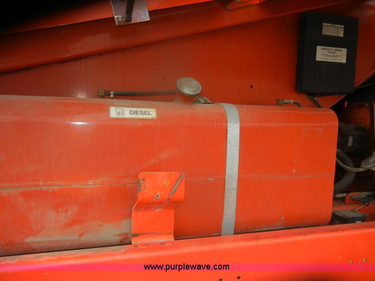 image for item D4659 2000 Snorkel TB60 boom lift