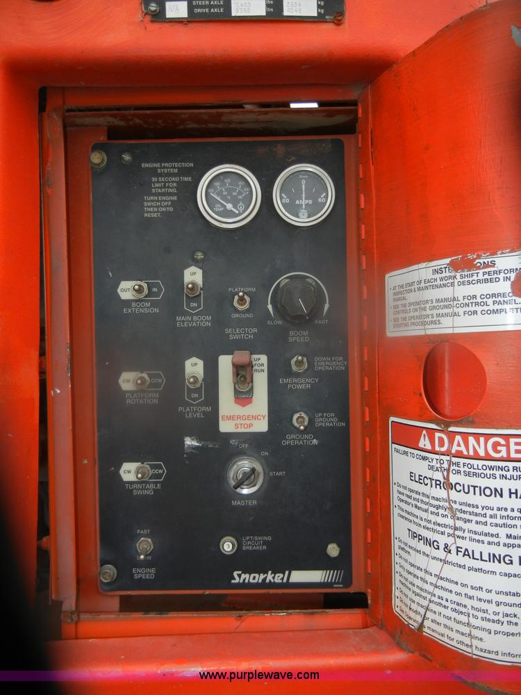 image for item D4659 2000 Snorkel TB60 boom lift