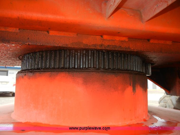 image for item D4659 2000 Snorkel TB60 boom lift