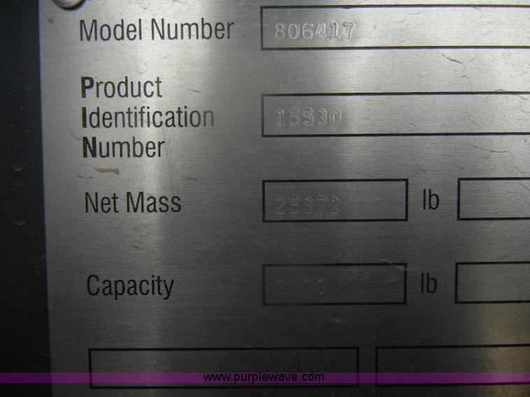 image for item D4672 2005 Mustang 944 telehandler
