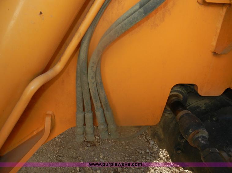 image for item D4672 2005 Mustang 944 telehandler