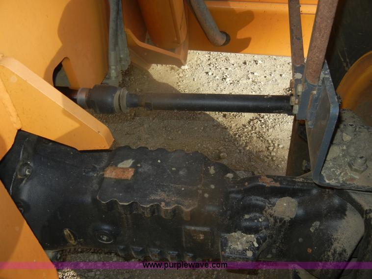 image for item D4672 2005 Mustang 944 telehandler