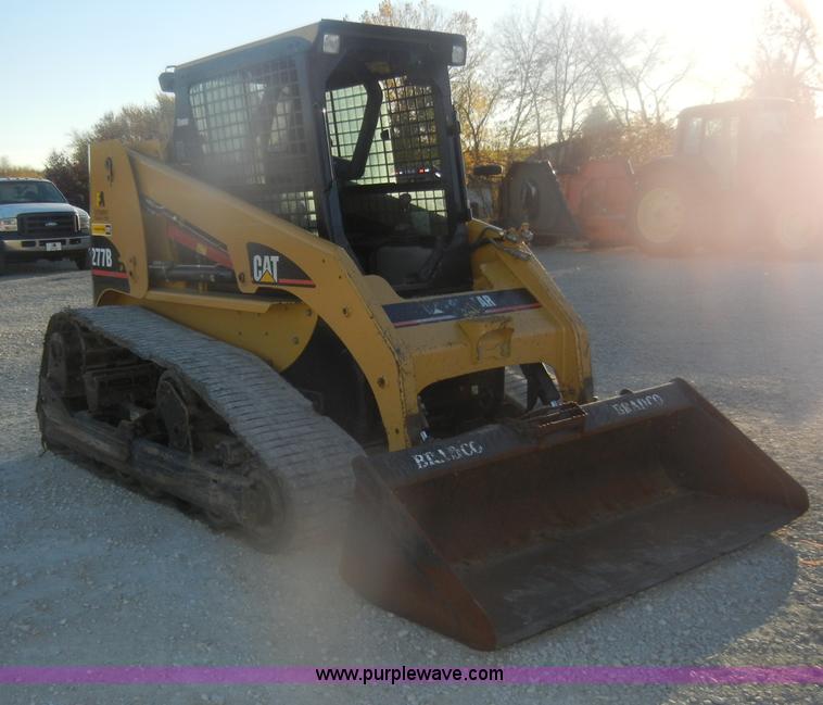 image for item D4711 2007 Caterpillar 277B track loader