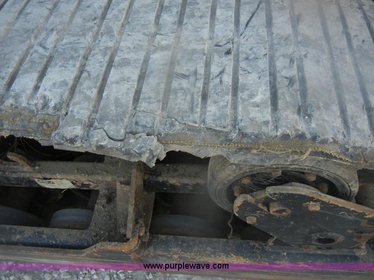 image for item D4711 2007 Caterpillar 277B track loader