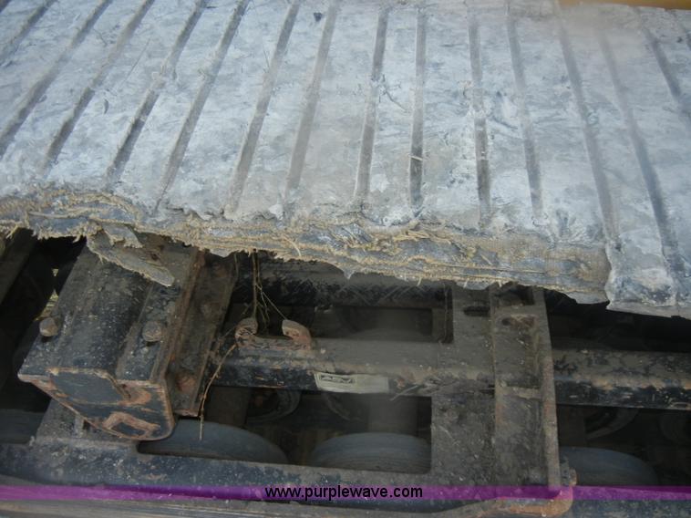 image for item D4711 2007 Caterpillar 277B track loader