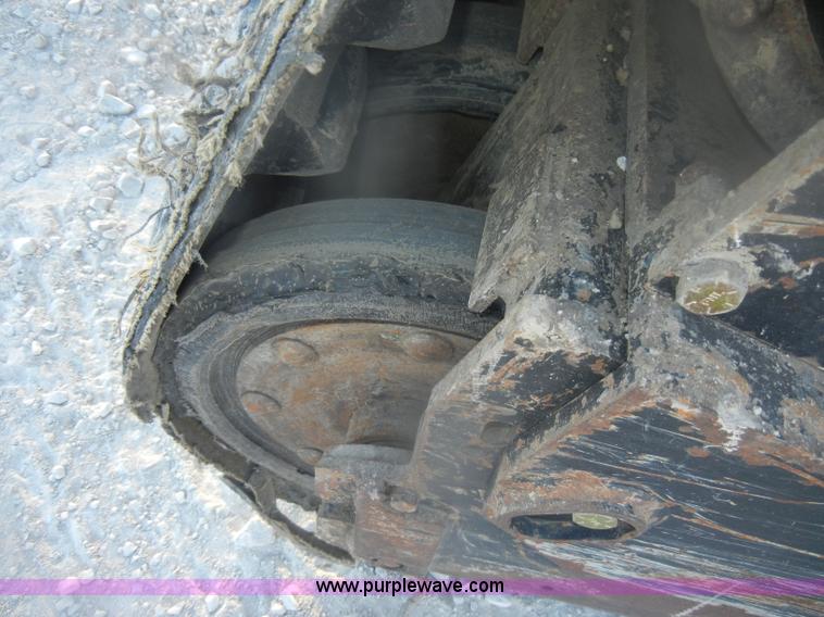 image for item D4711 2007 Caterpillar 277B track loader