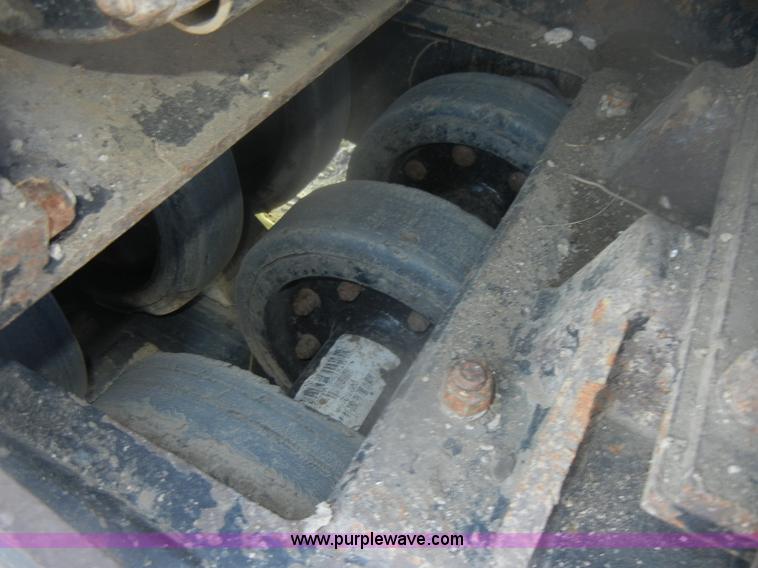 image for item D4711 2007 Caterpillar 277B track loader