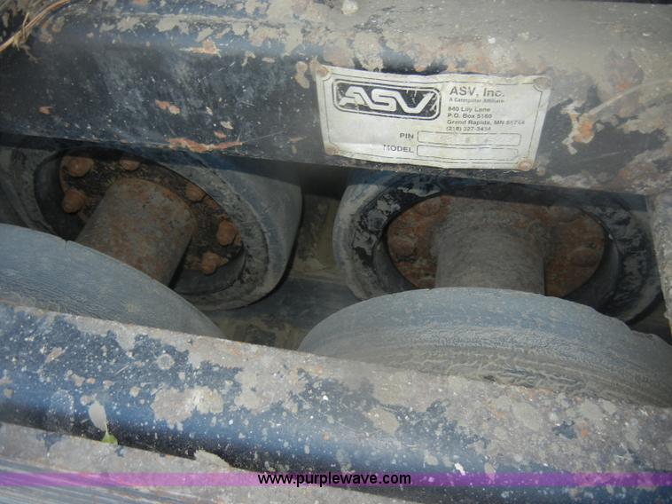 image for item D4711 2007 Caterpillar 277B track loader