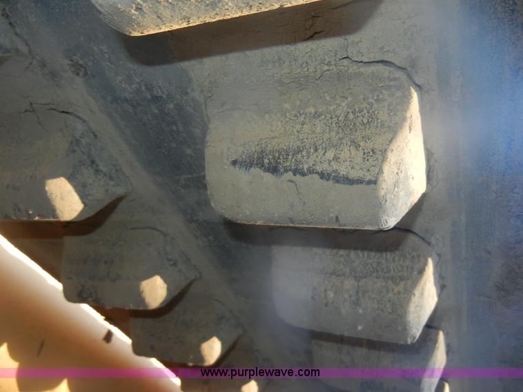 image for item D4711 2007 Caterpillar 277B track loader