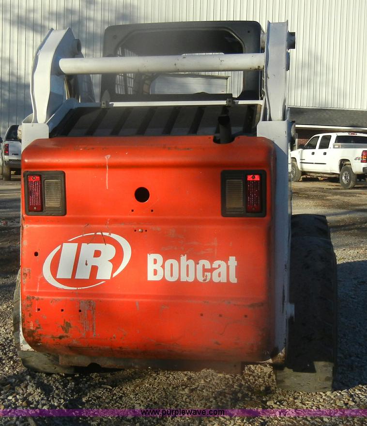 image for item D4712 2001 Bobcat 773 Turbo skid steer