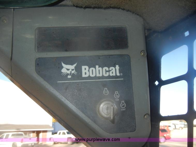 image for item D4712 2001 Bobcat 773 Turbo skid steer
