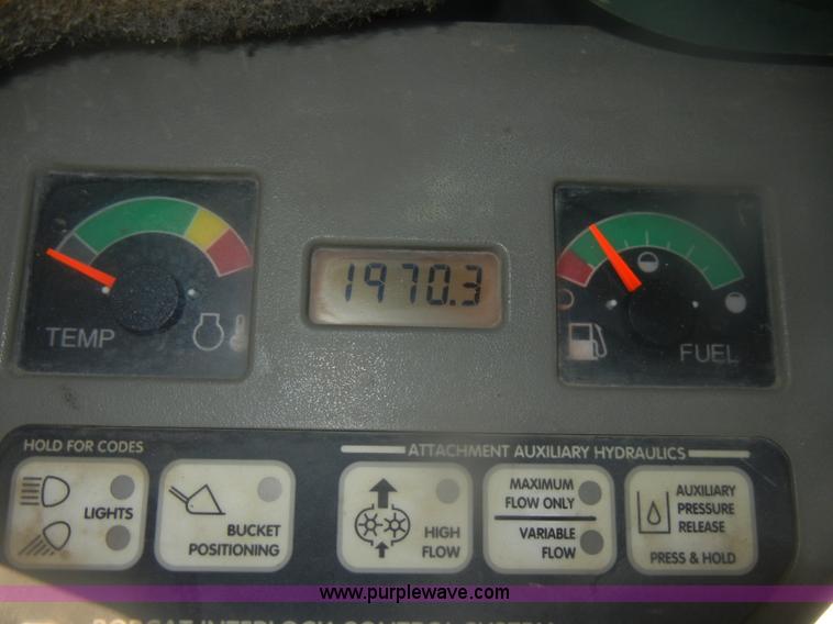 image for item D4712 2001 Bobcat 773 Turbo skid steer