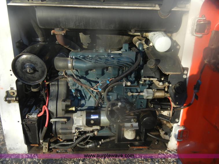 image for item D4712 2001 Bobcat 773 Turbo skid steer