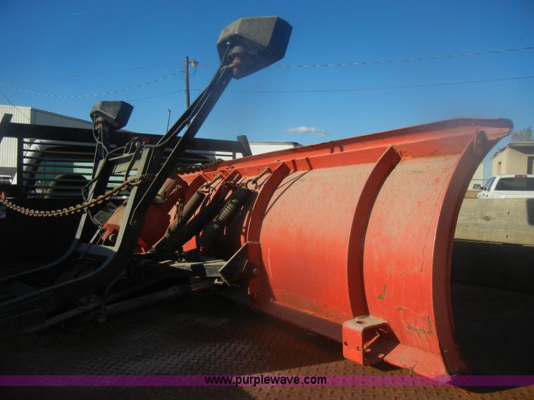 image for item D4714 2000 Ford F350 XL Super Duty flatbed pickup truck