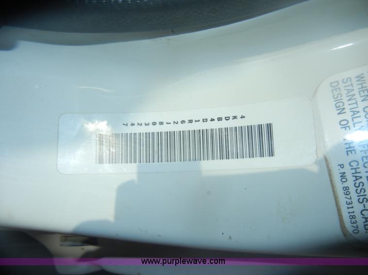 image for item D4720 2002 GMC W3500 flatbed truck