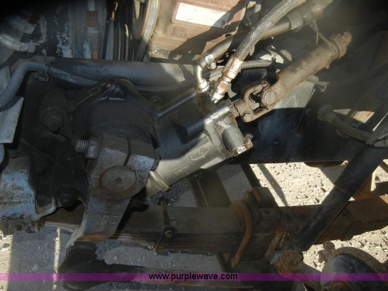 image for item D4723 1991 Ford FT900F water truck