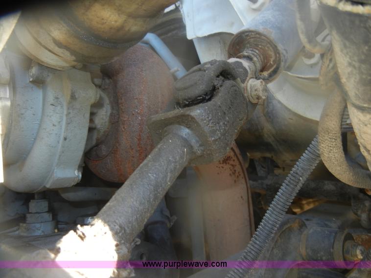 image for item D4723 1991 Ford FT900F water truck