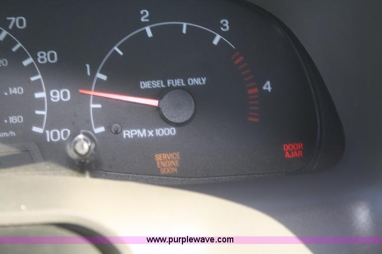 image for item D4724 2000 Ford F350 XL Super Duty service truck