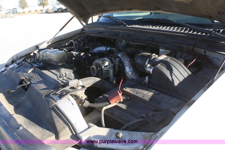 image for item D4724 2000 Ford F350 XL Super Duty service truck