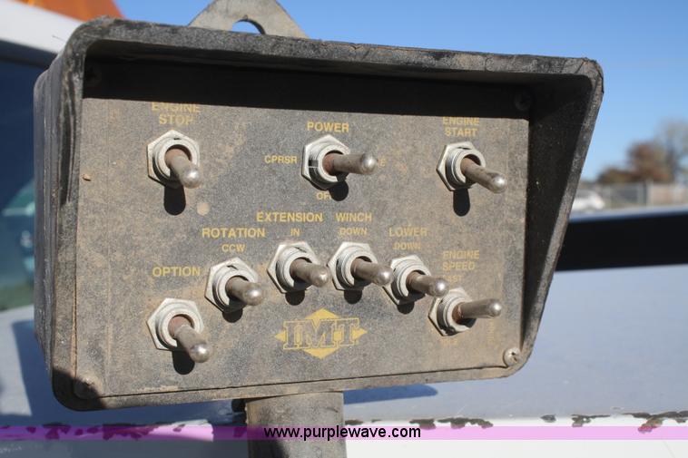 image for item D4724 2000 Ford F350 XL Super Duty service truck