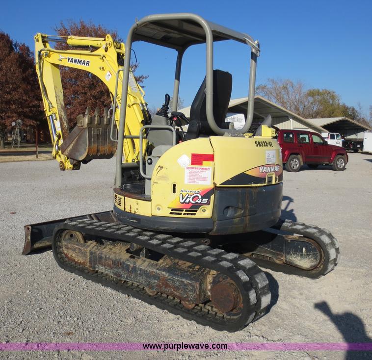 image for item D5736 2006 Yanmar VIO45-5 mini excavator