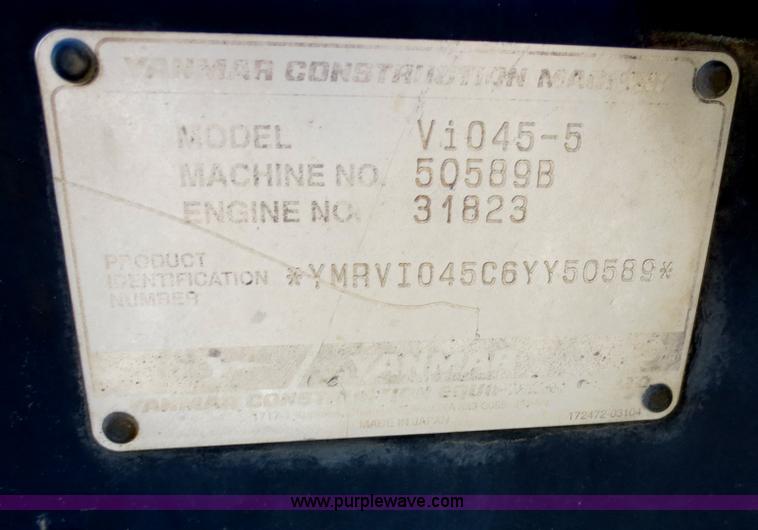 image for item D5736 2006 Yanmar VIO45-5 mini excavator