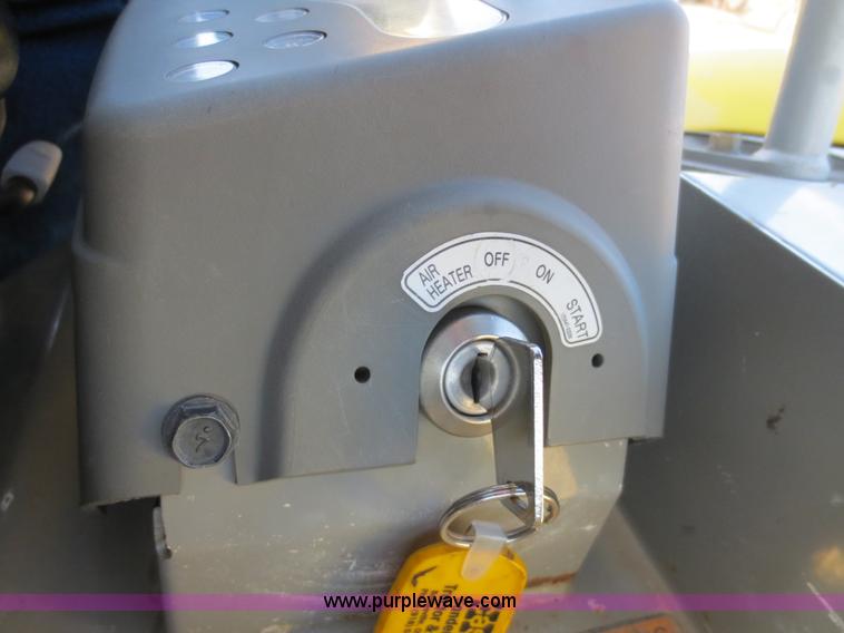 image for item D5736 2006 Yanmar VIO45-5 mini excavator