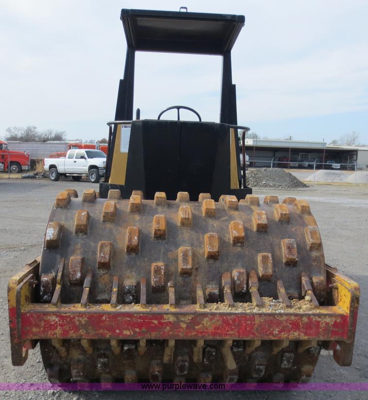 image for item D5737 1989 Dynapac CA151PDB vibratory padfoot roller