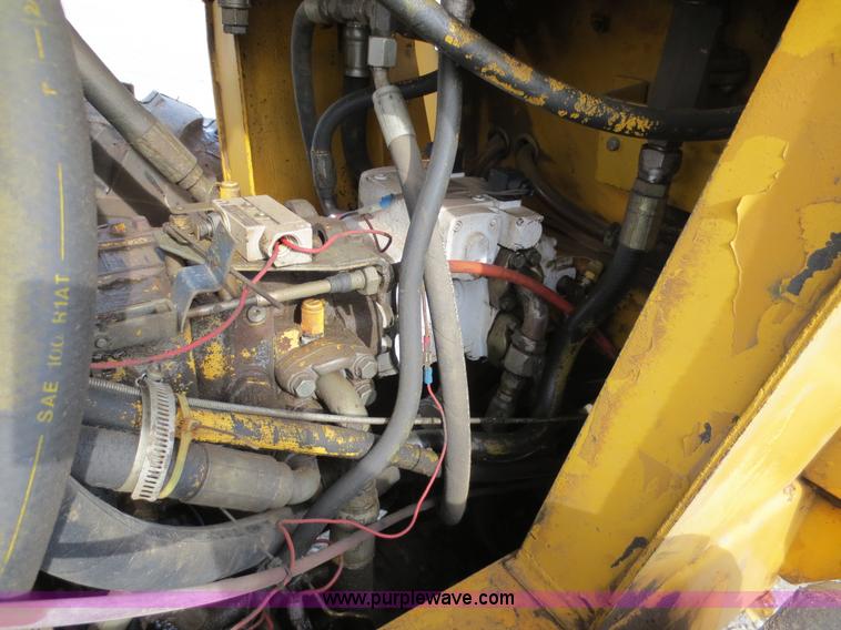 image for item D5737 1989 Dynapac CA151PDB vibratory padfoot roller