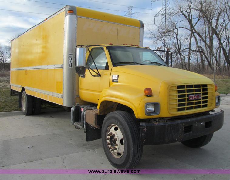 image for item D7013 1999 GMC C6500 van truck
