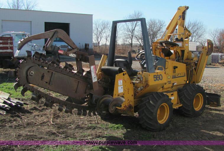 image for item E2606 1996 Case 560 trencher