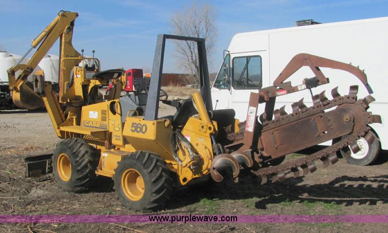 image for item E2606 1996 Case 560 trencher