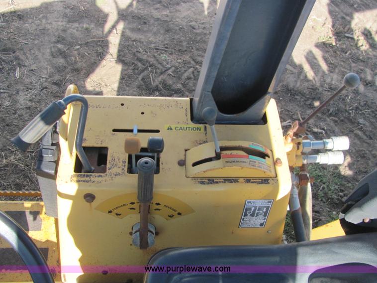 image for item E2606 1996 Case 560 trencher