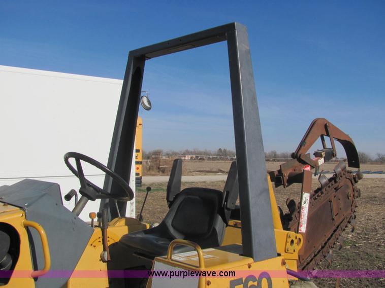 image for item E2606 1996 Case 560 trencher