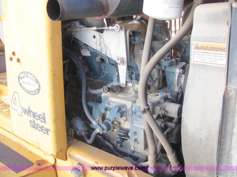 image for item E2606 1996 Case 560 trencher