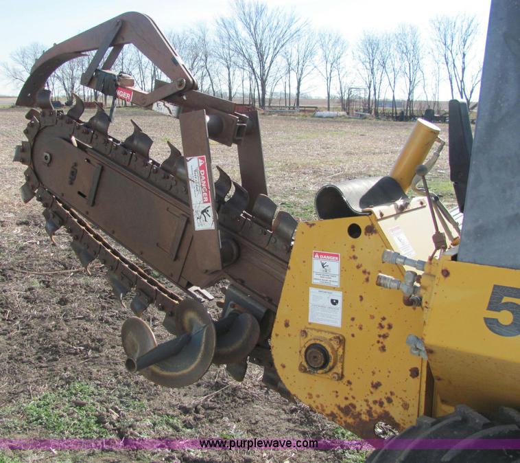 image for item E2606 1996 Case 560 trencher
