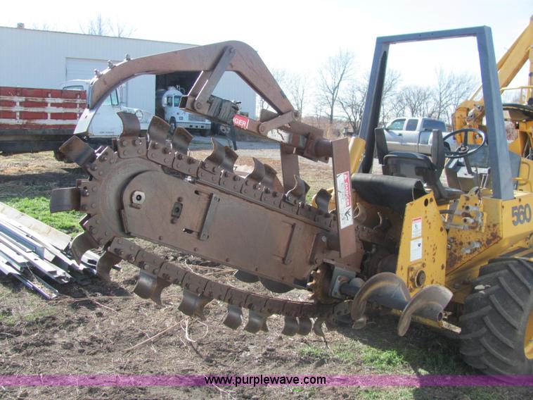 image for item E2606 1996 Case 560 trencher