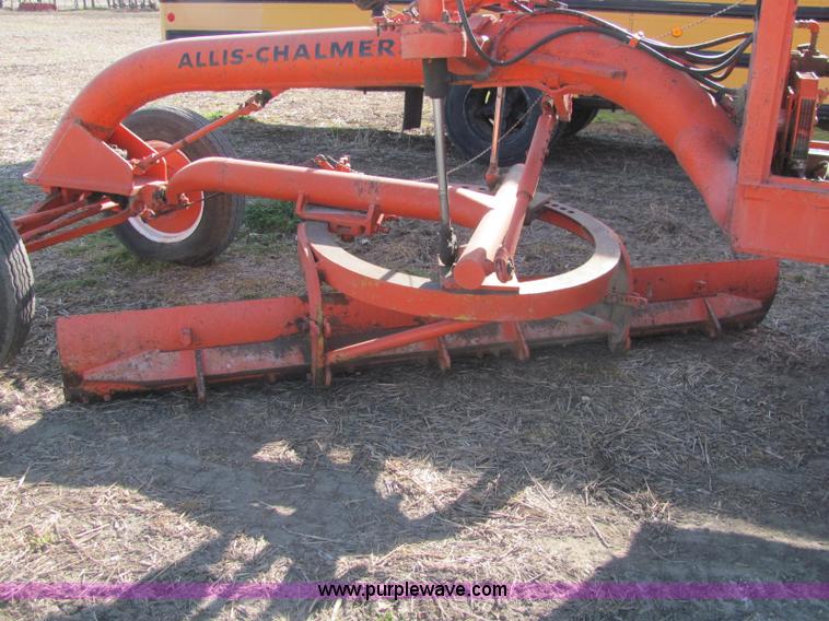 image for item E2609 1952 Allis Chalmers D motor grader