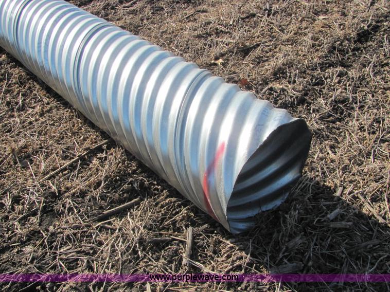 image for item E2630 H/C pipe 2 2/3 x 1/2 galvanized LS 16 gauge culvert