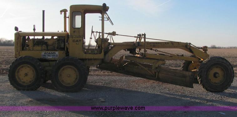 image for item E2665 Caterpillar 12 motor grader