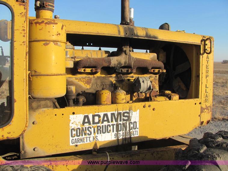 image for item E2665 Caterpillar 12 motor grader