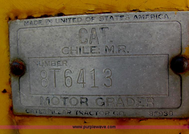 image for item E2665 Caterpillar 12 motor grader