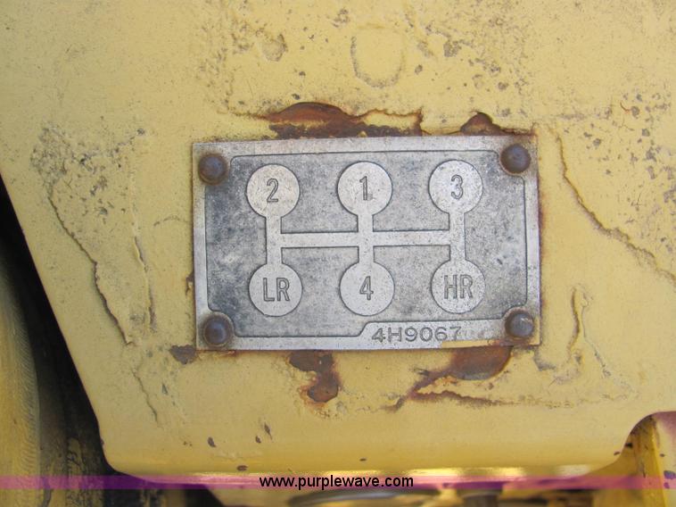 image for item E2672 1957 Caterpillar 955 track loader