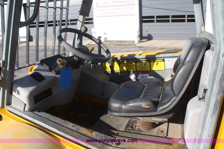 image for item F2504 1998 JCB Loadall 520 telehandler