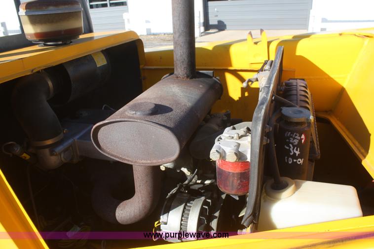 image for item F2504 1998 JCB Loadall 520 telehandler