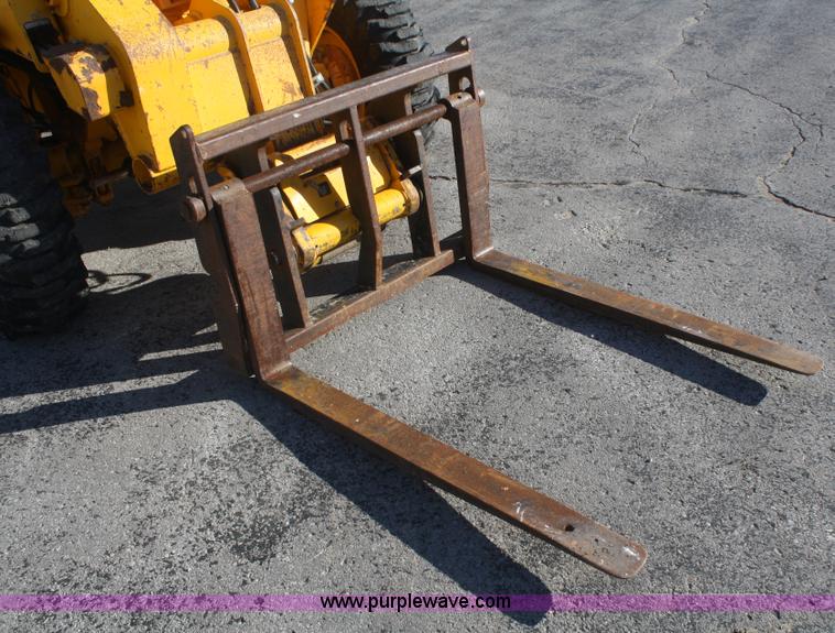 image for item F2504 1998 JCB Loadall 520 telehandler