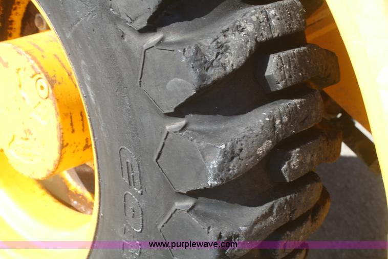 image for item F2504 1998 JCB Loadall 520 telehandler